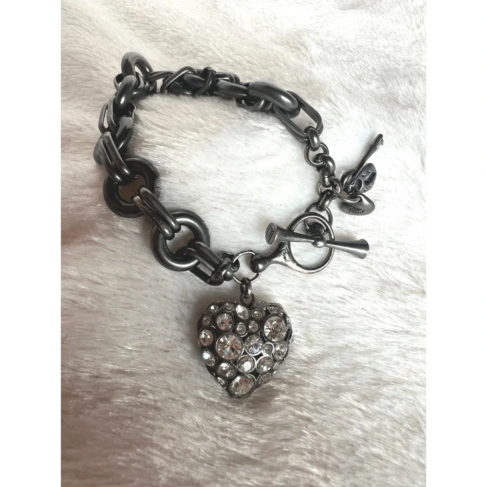 Fossil Charm‎ Bracelet Puffy Rhinestone Heart Black Gunmetal Chain Toggle 7.5